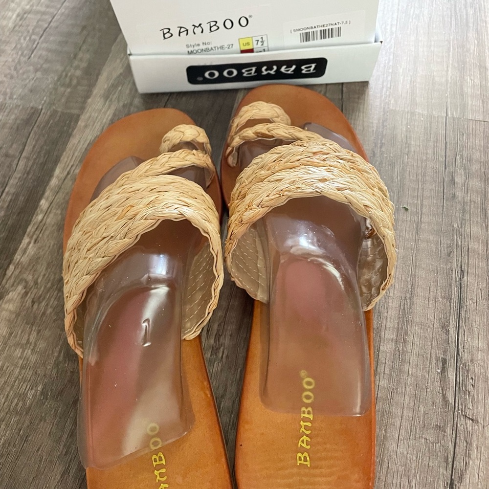 Sandal